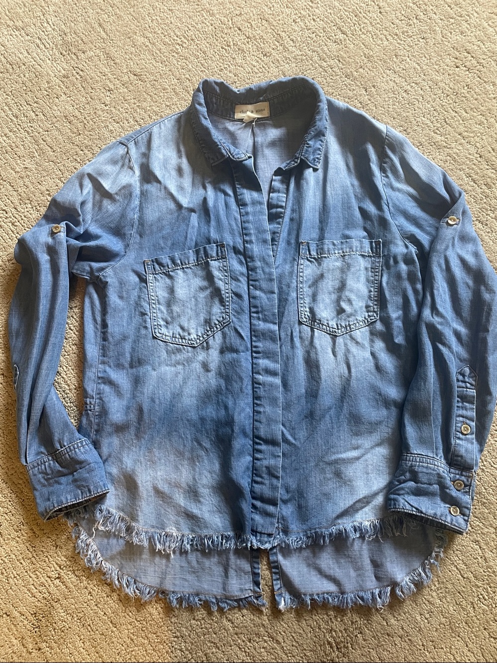Cloth & Stone Chambray Button Up Shirt